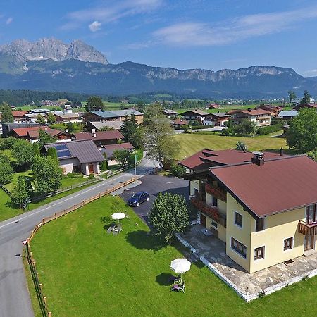 Appartements Am Roemerweg Оберндорф-ин-Тирол Екстериор снимка