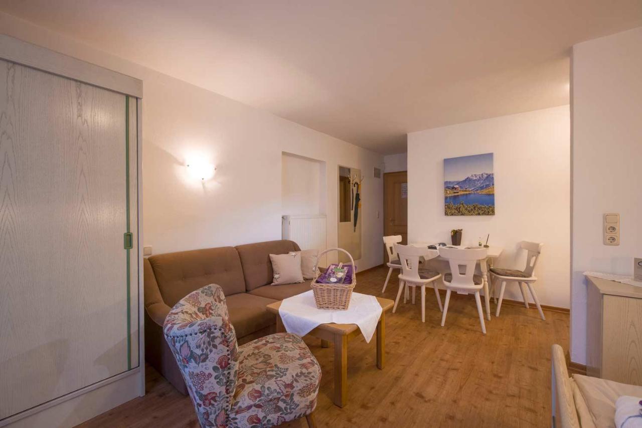 Appartements Am Roemerweg Оберндорф-ин-Тирол Екстериор снимка
