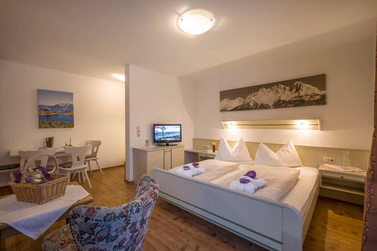 Appartements Am Roemerweg Оберндорф-ин-Тирол Екстериор снимка
